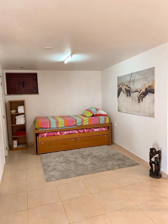 Quarto Familiar Zona Guimaraes Ngoại thất bức ảnh
